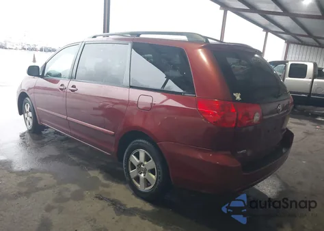 2007 Toyota Sienna Le z USA, uszkodzony, nr VIN 5TDZK23C07S069460